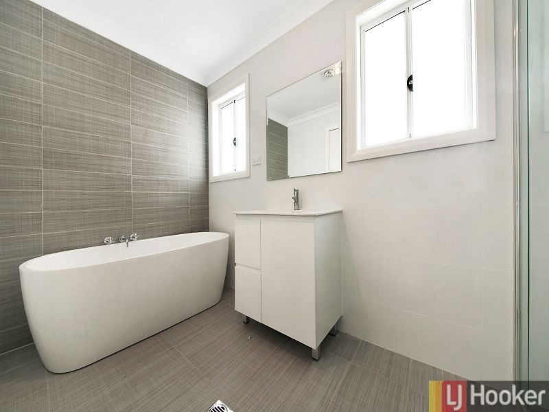 46 Donaldson St, Bradbury NSW 2560