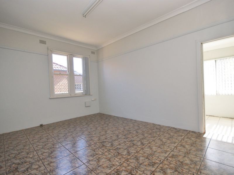 9 Chestnut Road, Auburn NSW 2144