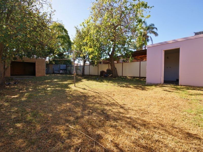 9 Chestnut Road, Auburn NSW 2144