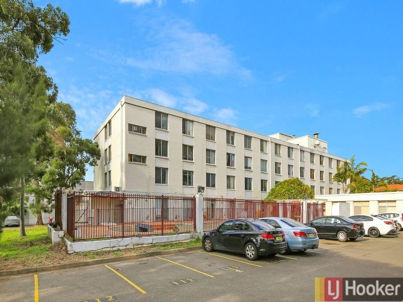 326/95 Station Rd, Auburn NSW 2144
