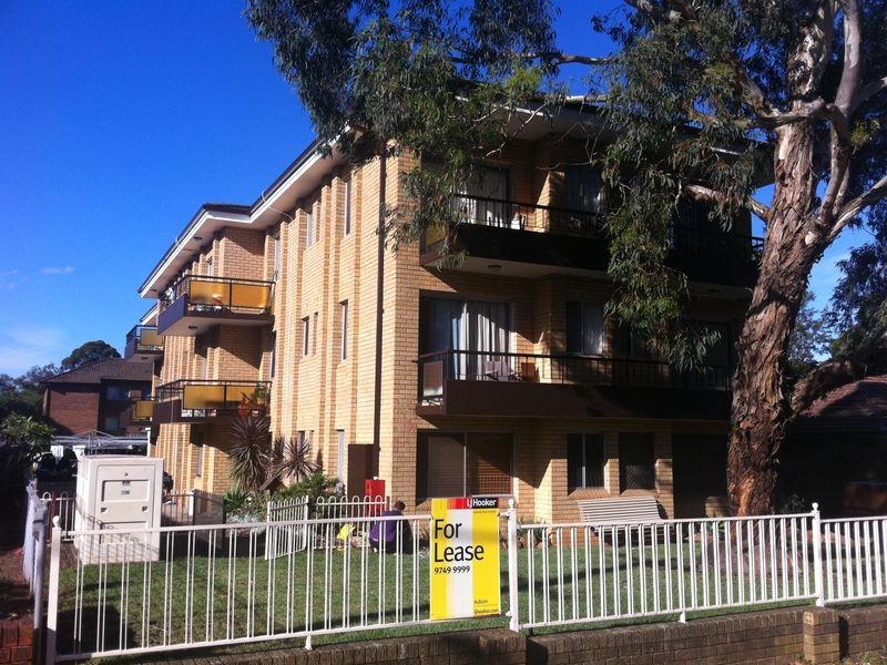 10/37 Calliope St, Guildford NSW 2161