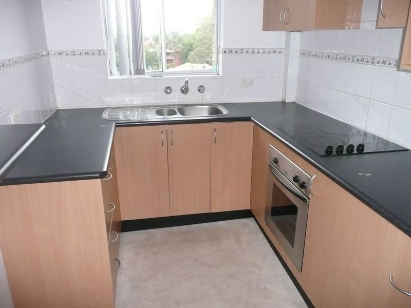 10/37 Calliope St, Guildford NSW 2161