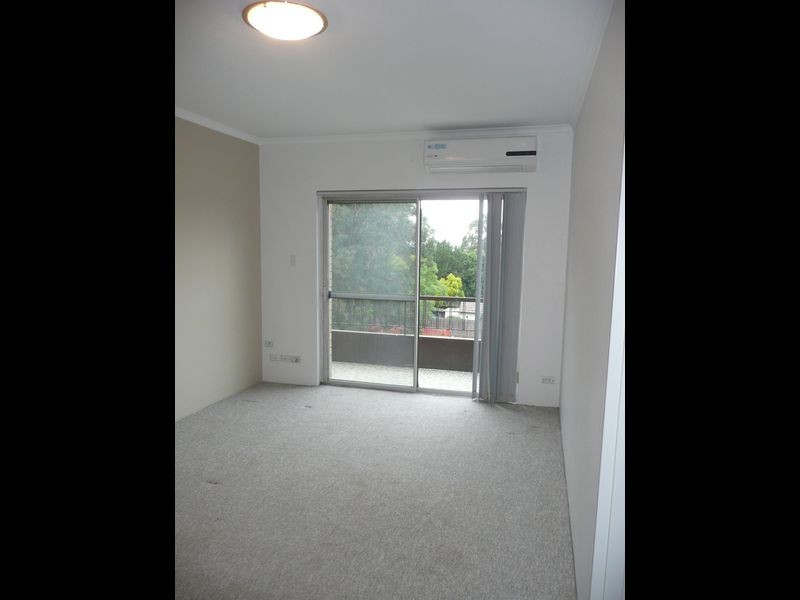 10/37 Calliope St, Guildford NSW 2161