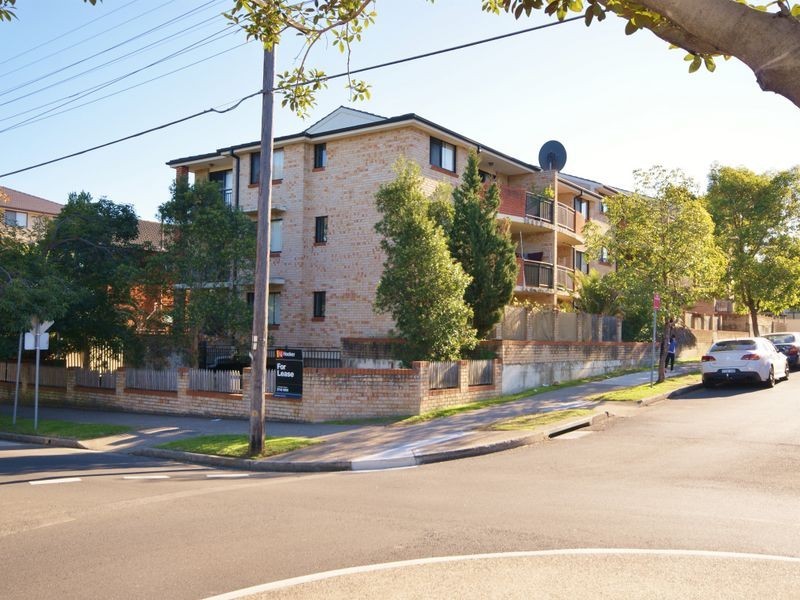 14/66-68 Station Rd, Auburn NSW 2144