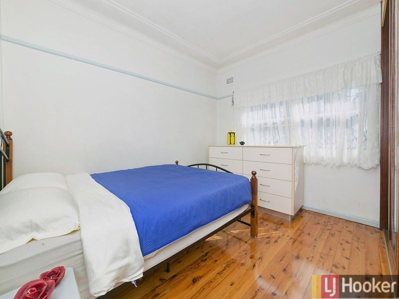 6 Richmond Ave, Auburn NSW 2144