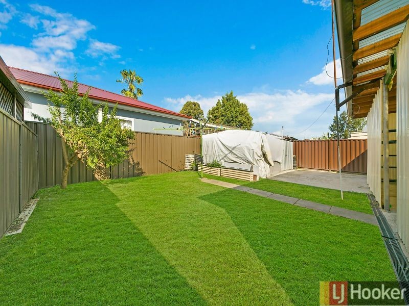6 Richmond Ave, Auburn NSW 2144