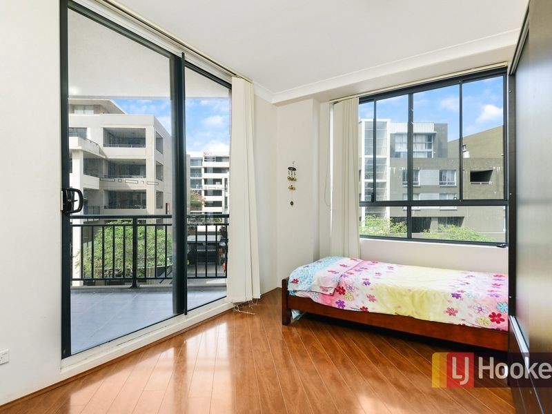 2405/62-72 Queen St, Auburn NSW 2144