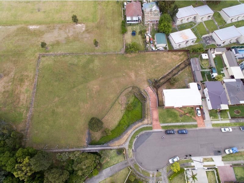 2 Banksia St, Granville NSW 2142