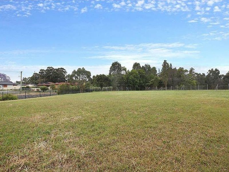 2 Banksia St, Granville NSW 2142