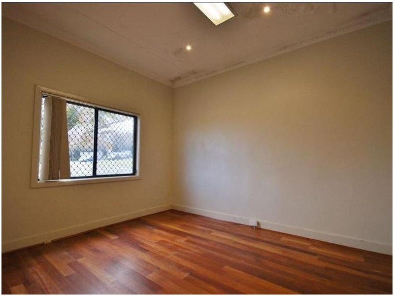 407 Stacey St, Bankstown NSW 2200