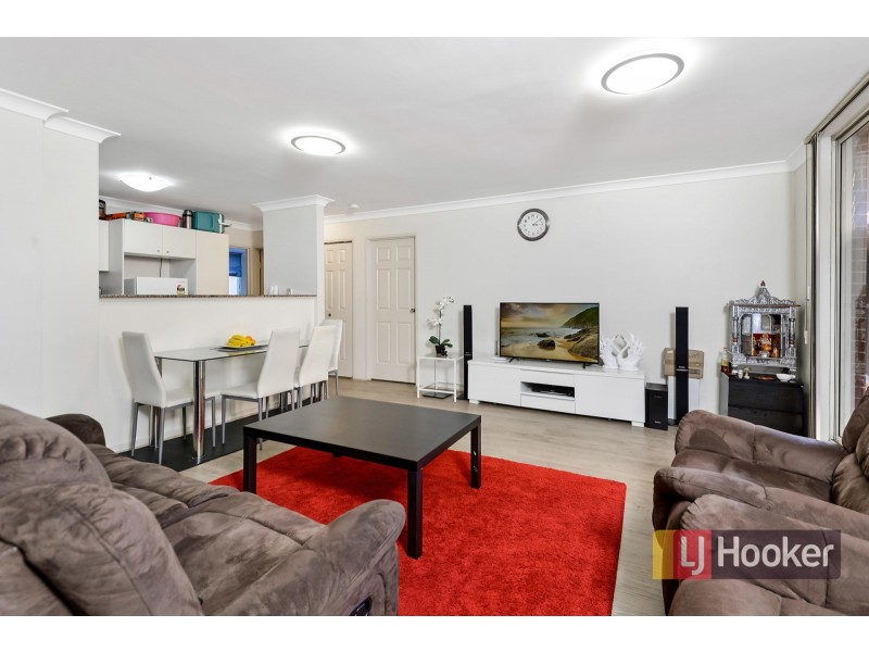 142/2 Macquarie Rd, Auburn NSW 2144