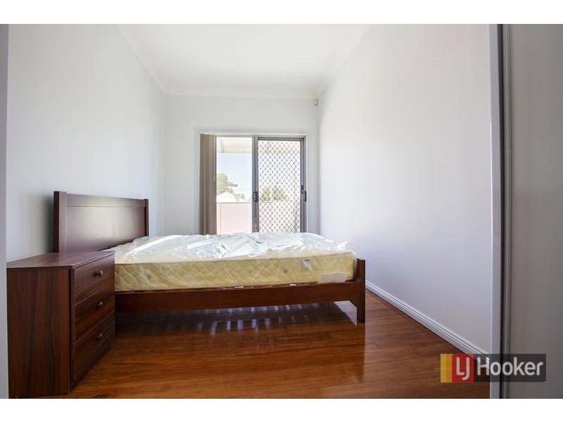 2/289 Clyde Street, Granville NSW 2142