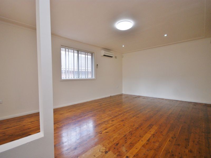 23 Fifth Avenue, Canley Vale NSW 2166