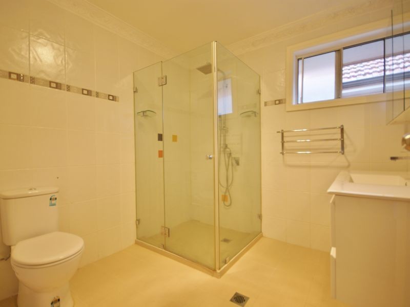 23 Fifth Avenue, Canley Vale NSW 2166