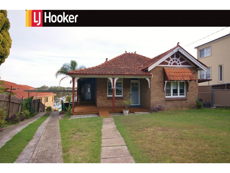2 Algernon St, Oatley NSW 2223