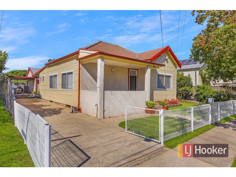 21 Hampstead Rd, Auburn NSW 2144