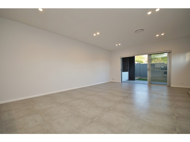 10A Byron Rd, Guildford NSW 2161