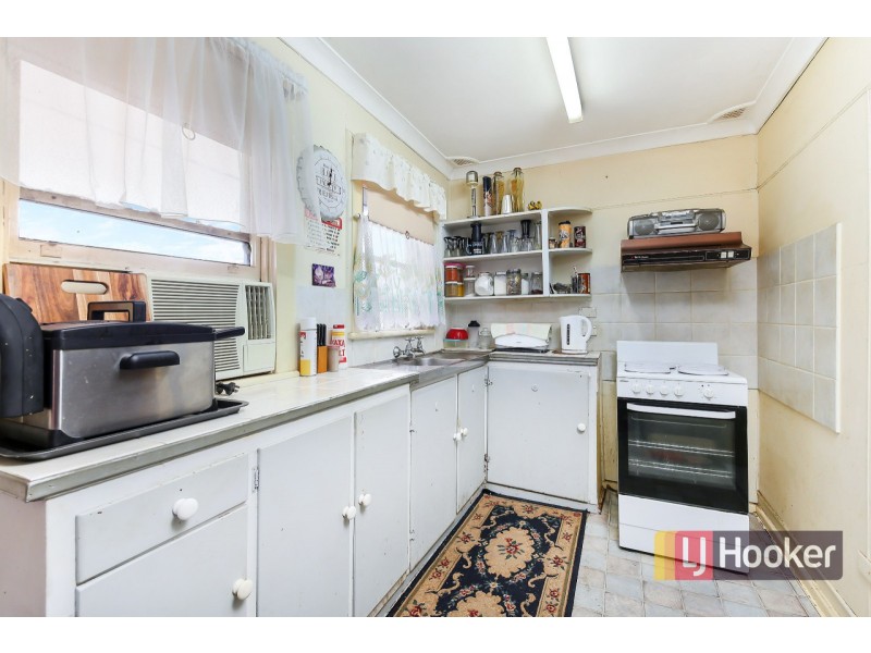 96 Campbell Hill Rd, Chester Hill NSW 2162