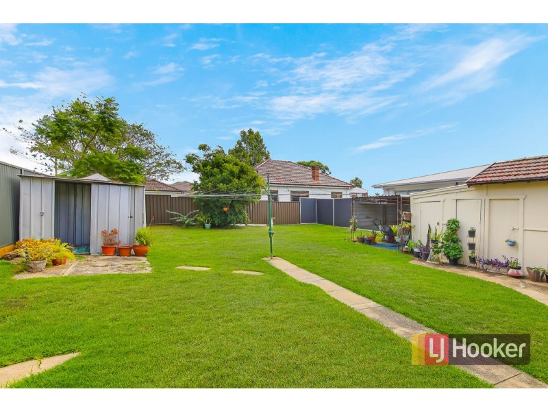 96 Campbell Hill Rd, Chester Hill NSW 2162