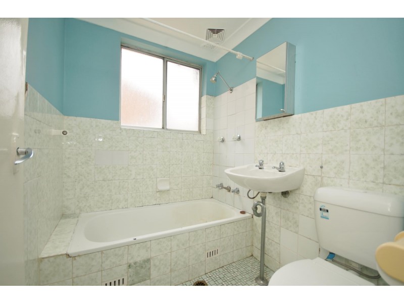 1/88 Northumberland Rd, Auburn NSW 2144