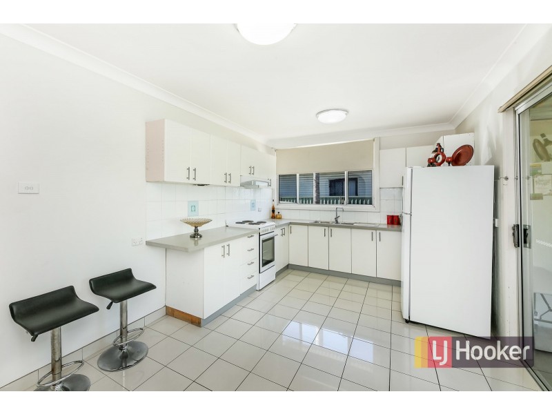 15 Queen St, Revesby NSW 2212