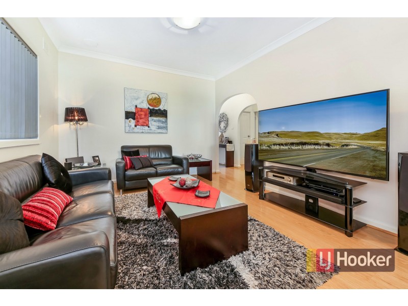 15 Queen St, Revesby NSW 2212