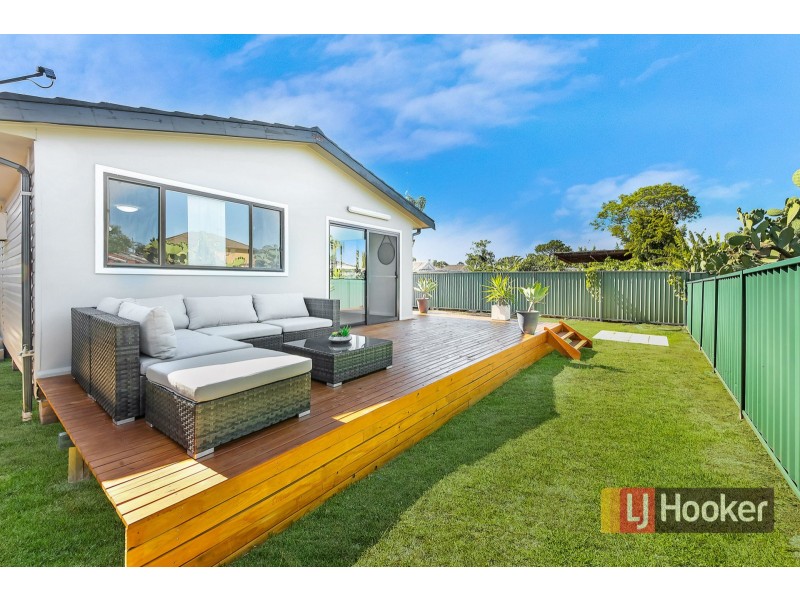 15a Queen St, Revesby NSW 2212