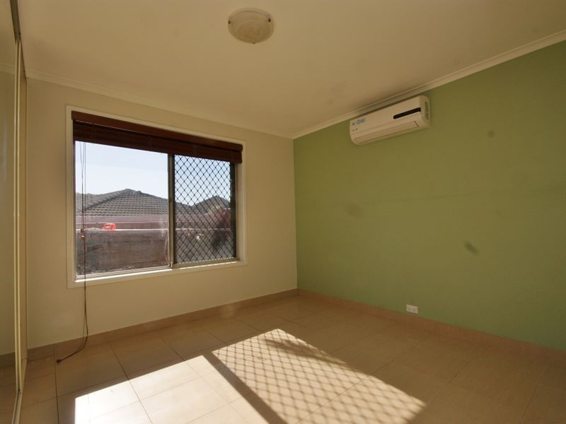 6 Willow Pl, Bass Hill NSW 2197