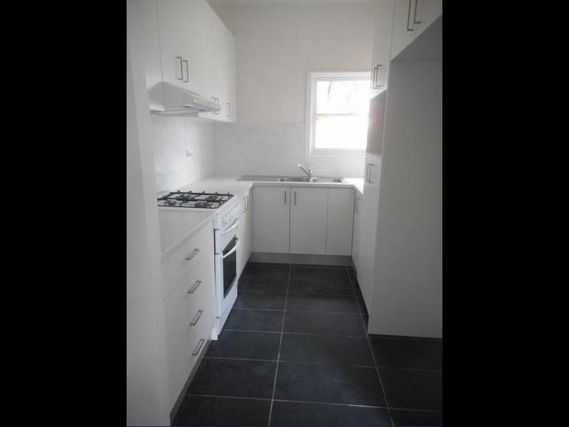 30 Lupin Avenue, Fairfield East NSW 2165