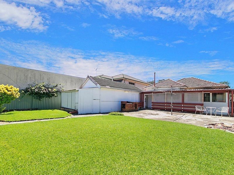 142 Nottinghill Rd, Berala NSW 2141