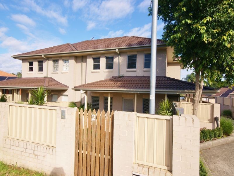 2/12-14 Albert St, Revesby NSW 2212