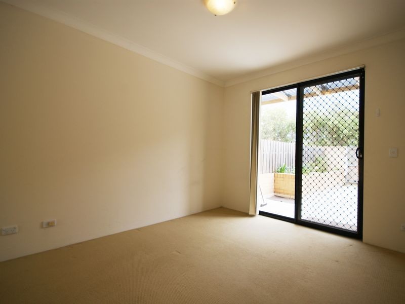 7/72-74 Mountford Ave, Guildford NSW 2161