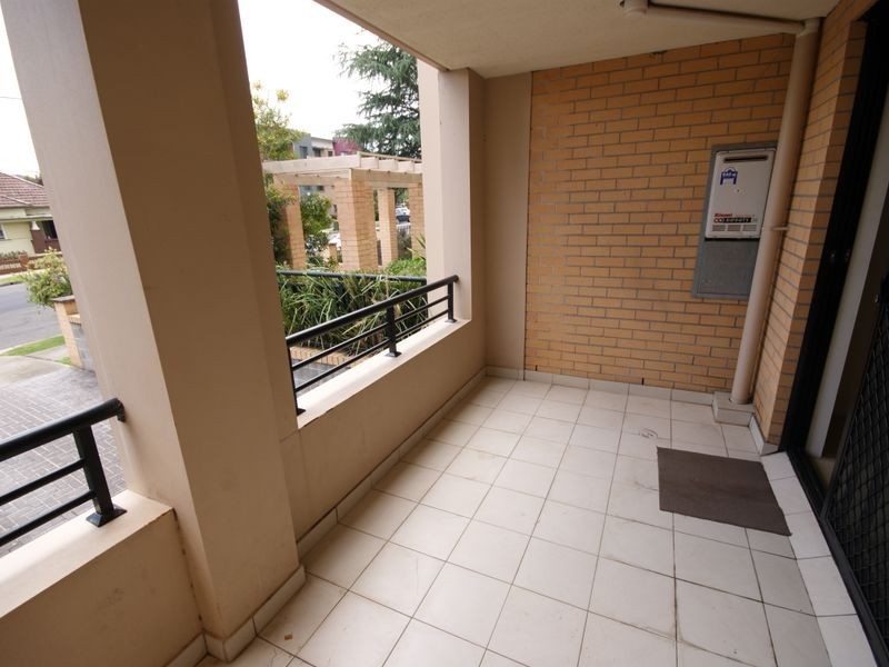 7/72-74 Mountford Ave, Guildford NSW 2161