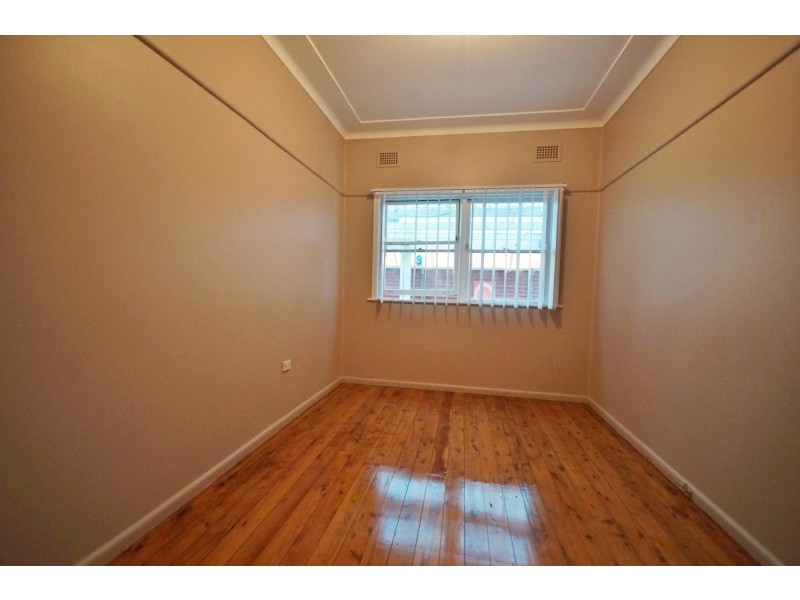 2 Corliss St, Regents Park NSW 2143