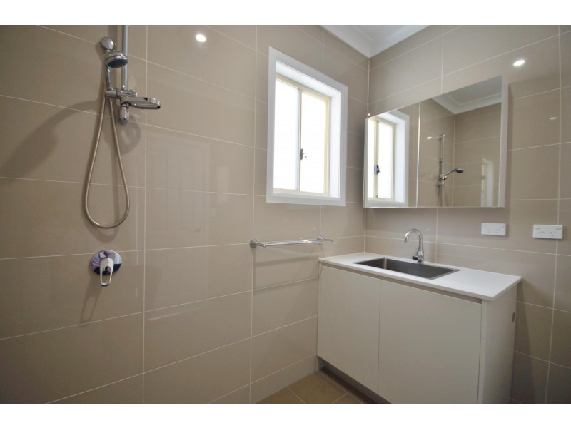 24 Oxford St, Lidcombe NSW 2141