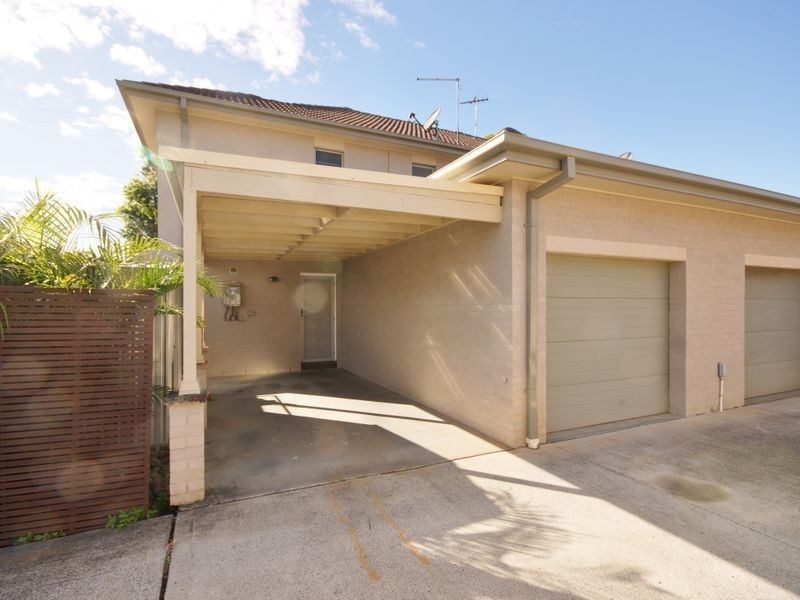 2/12-14 Albert Street, Revesby NSW 2212