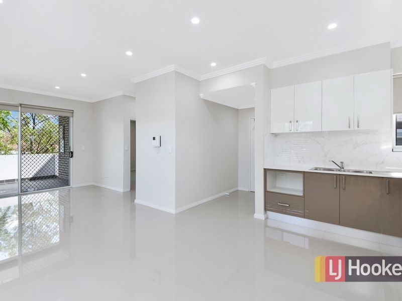 13/48 Mountford Avenue, Guildford NSW 2161