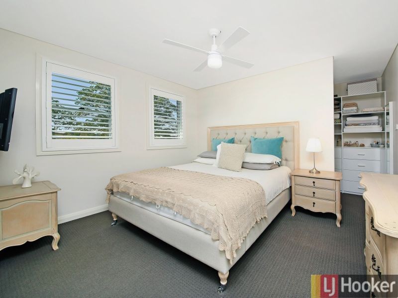 26a Cheatle St, East Hills NSW 2213