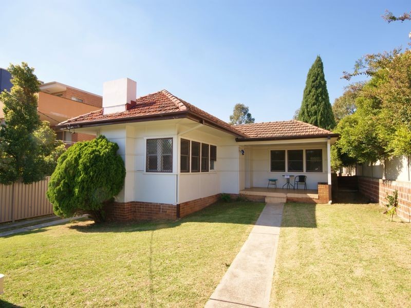 70 Cardigan St, Guildford NSW 2161