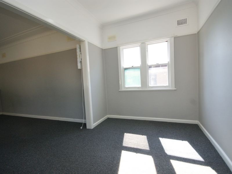 70 Cardigan St, Guildford NSW 2161