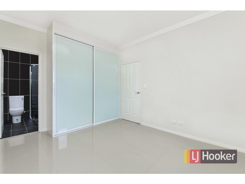 15/48 Mountford Ave, Guildford NSW 2161