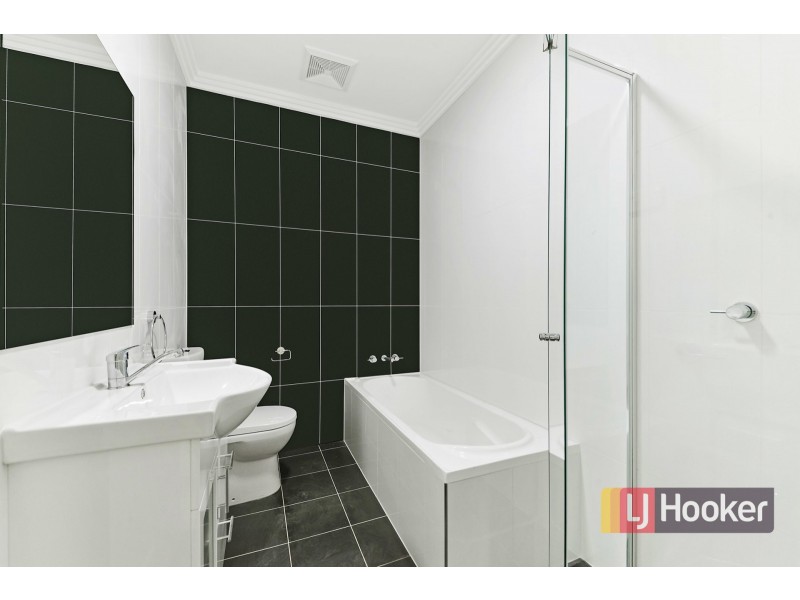 15/48 Mountford Ave, Guildford NSW 2161