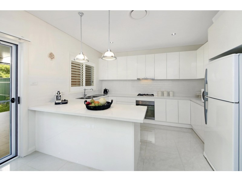 26a Cheatle St, East Hills NSW 2213