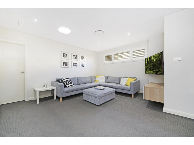 26a Cheatle St, East Hills NSW 2213