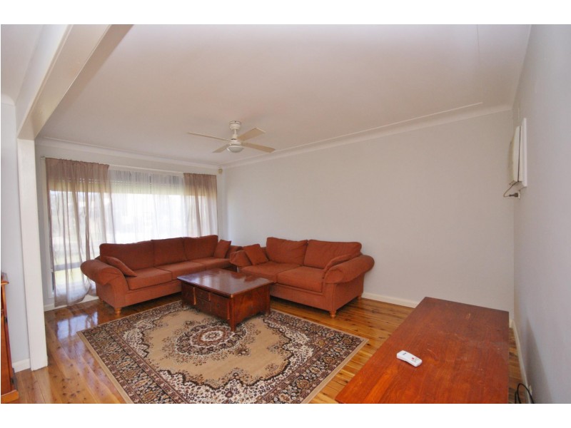 3 Sunset Ave, Bankstown NSW 2200