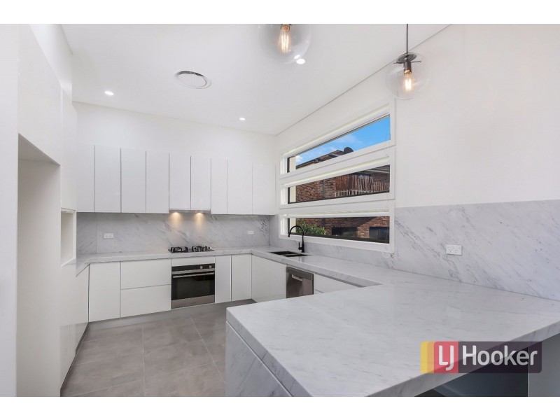 37b Albert Rd, Auburn NSW 2144