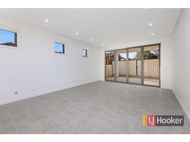 37b Albert Rd, Auburn NSW 2144