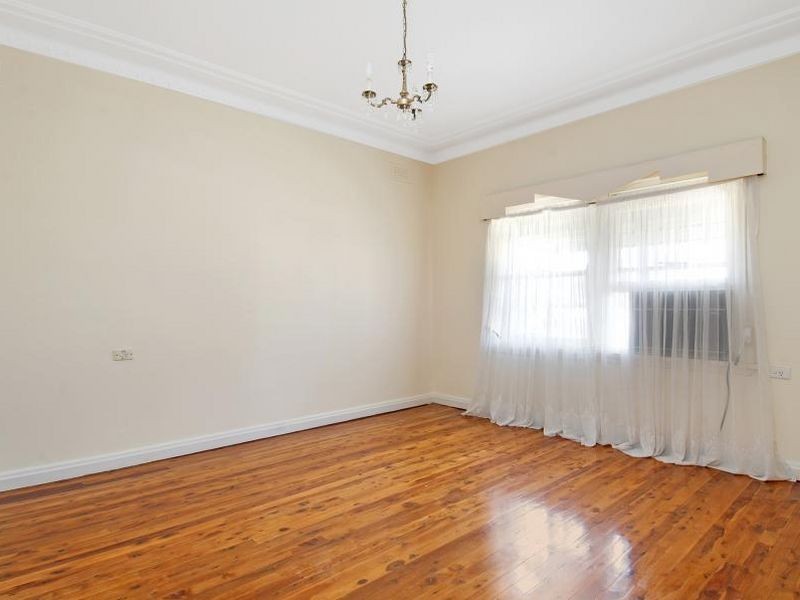 219 Auburn Rd, Auburn NSW 2144