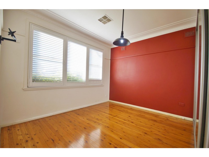 82 Carrington St, Revesby NSW 2212