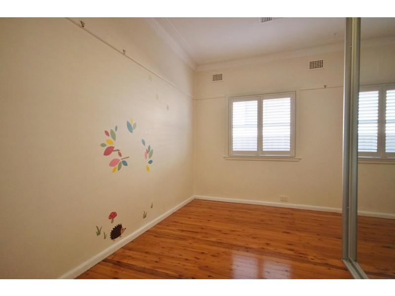 82 Carrington St, Revesby NSW 2212